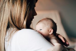 why motherhood feels lonely